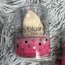 New Beauty Blender Beauty Blusher Makeup Sponge Blush Applicator Beige