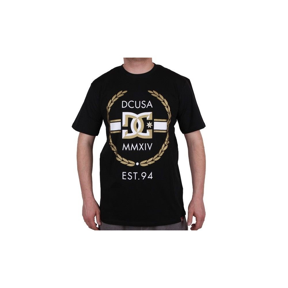 Tshirts Universal Herren DC RD Wreath Kvjo Blk 34935317846 Schwarz 8990₽