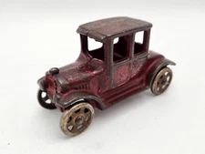 Vintage/Antique 1920s AC Williams Ford Model T Coupe Cast Iron Car Arcade 4"L