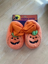 Pumpkin Booties from Dan Dee - NWT
