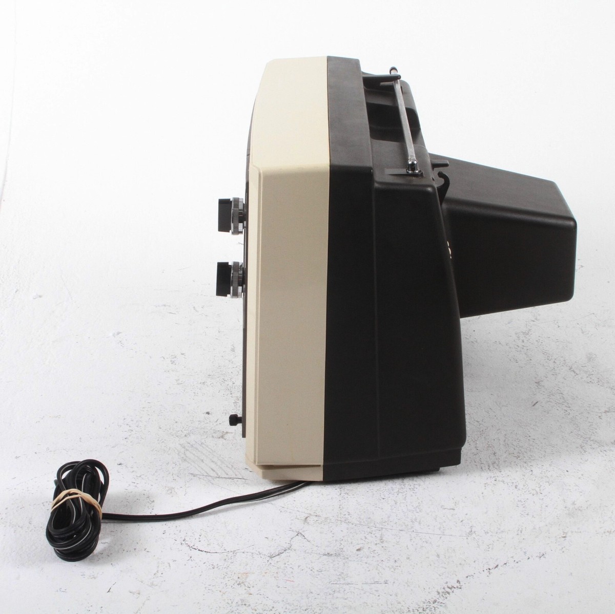 1984 Vintage Quasar AP3231XH 11