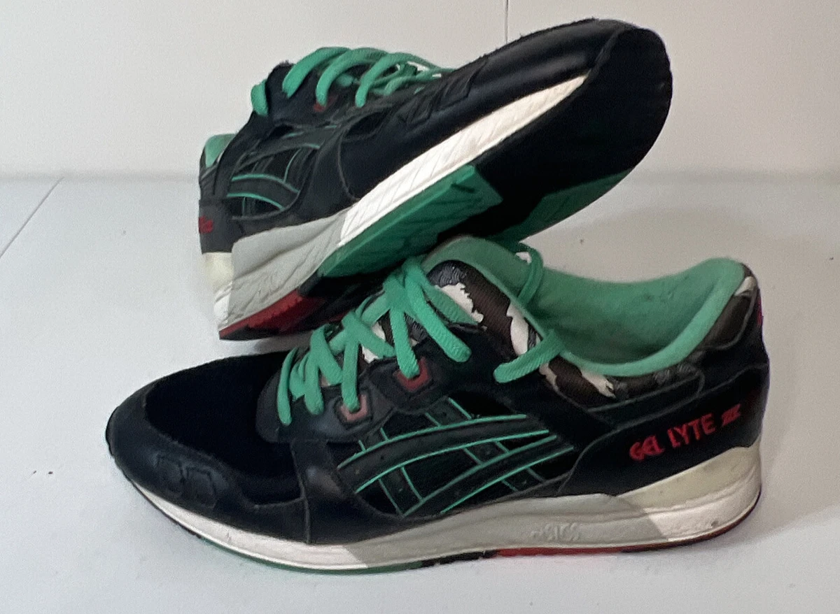 Size 10.5 ASICS GEL Lyte III Future Camo