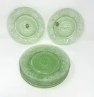 Tiara Exclusive Indiana Glass Chantilly Green Sandwich Pattern Salad Plates-6