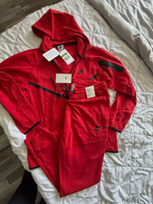 Nike Men  s 2-Piece Red/Black Full-Zip Hooded Tracksuit Set Slim Fit size-Large