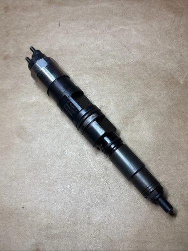 Fuel Injector RE543351 John Derre