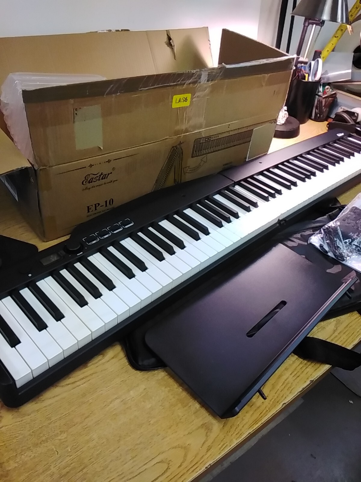Eastar EP10 Folding Digital Piano Keyboard SemiWeighted 88 Key