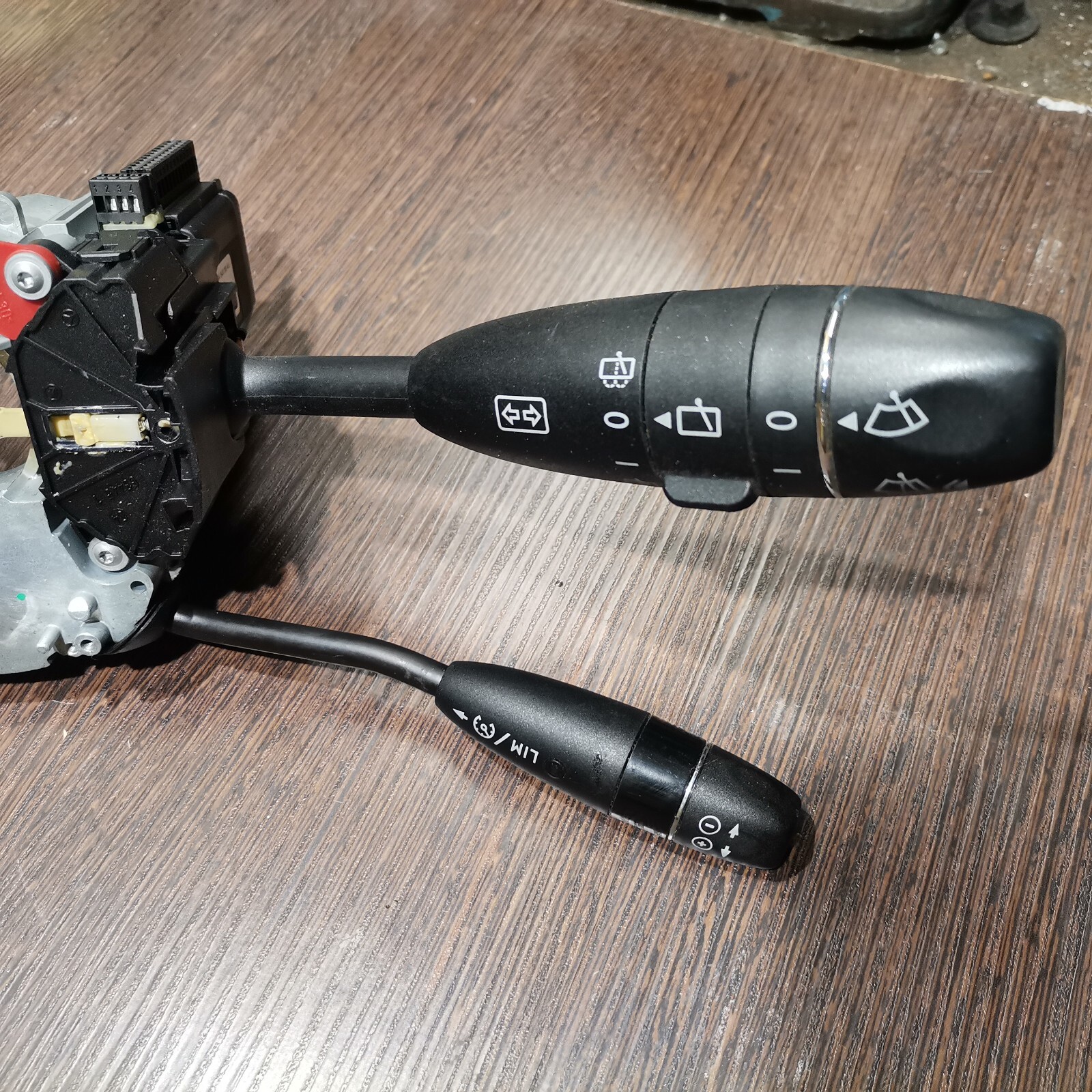 Gear Selector Switch MERCEDES M-klasse W164 Ml A1645403645 for 