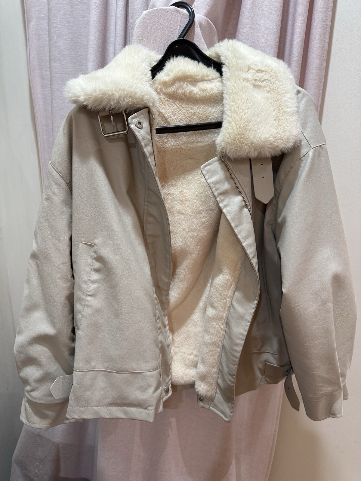 Vintage Cream White Vegan Leather Bomber Jacket with Soft Faux Fur Korea Size 12-image