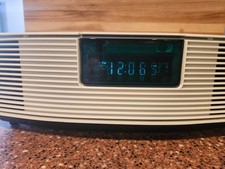 Bose Wave Radio AWR1-1W Ivory AM/FM Alarm Clock Works Great No Remote