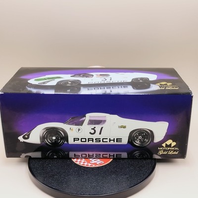 Exoto 1/18 Porsche 910 #37 White Green 12h Sebring Siffert