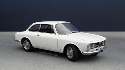 1/18 AUTOart 70101 Alfa Romeo 1750 GTV LH Drive White