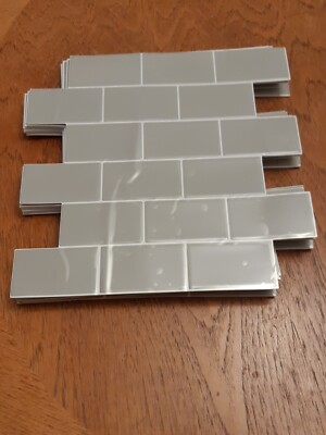 Selbstklebende 3D Wandfliesen