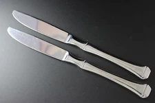 Oneida Indonesia 18/10 Stainless Silverware - OBSIDIAN - Dinner Knives (2)