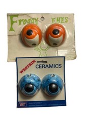 Vintage Macrame Crafts Froggy Eyes 2  Painted Ceramic Frog Beads New Blue Orange