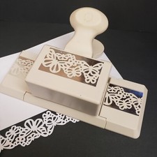 Martha Stewart Butterflies Paper Edge Border Punch Large Scrapbooking Crafting