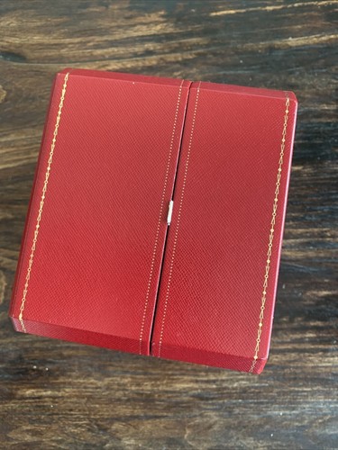 Cartier Watch Box COWA0050 5.75"x5"x4.5"Authentic Empty IN GREAT SHAPE CLEAN - Picture 6 of 8