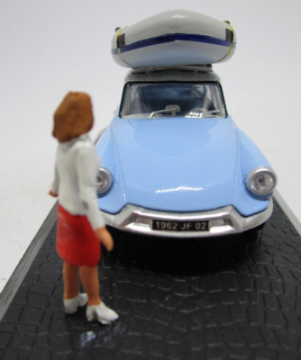 Miniature Artisanale 1/43 Citroën ID Break Avec Bateau Zodiac Sur Le Toit