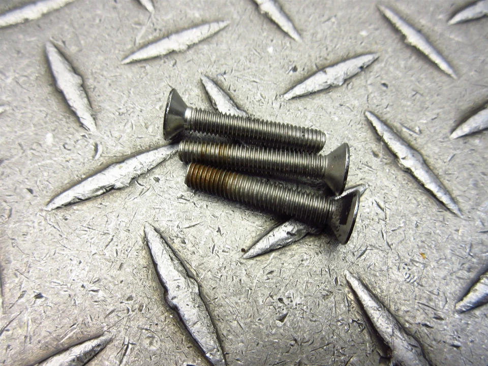 07-08 Suzuki GSXR 1000 GSXR1000 2007 tapa de combustible gasolina herrajes de apertura rápida Foto 4 de 4