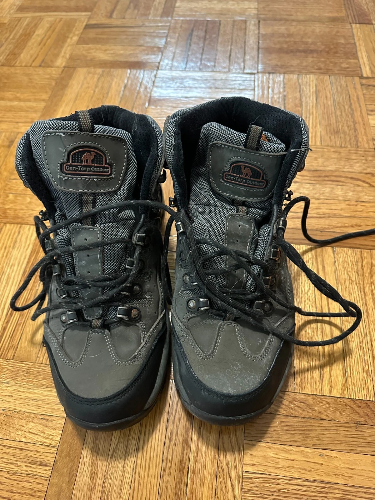 Men's Waterproof Hiking Boots Mid Top Ankle Lightweight Outdoor Trail Work Shoes
Opens in a new wind