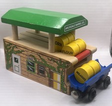Thomas Friends Wooden Train ARLESDALE BARREL LOADER CARGO BARRELS 2001 VGUC