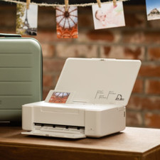 Epson PictureMate PM-401 Gift Pack With Ink, Portable Photo Printer / Express