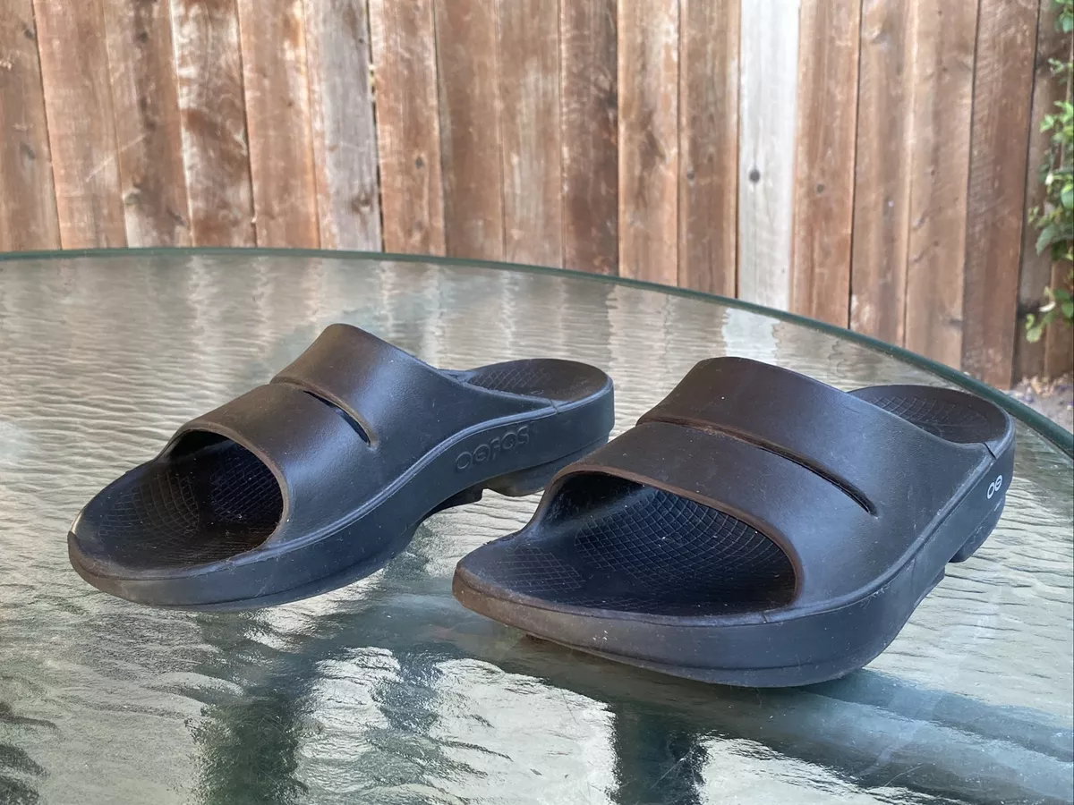 OOFOS OOahh Sport Slides - Men's 2 / Women's 4