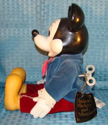 ぬいぐるみ Old Mickey mouth music box doll vintage Mickey mouth music box doll