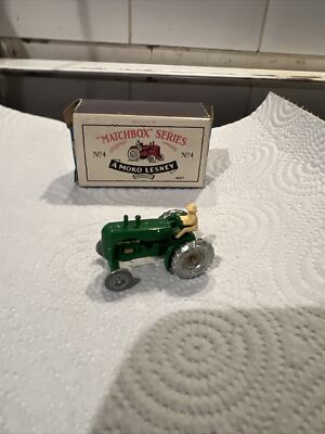 Matchbox Series No. 4 - A Moko Lesney Green Tractor - boxed MINT NEW (SHB2)