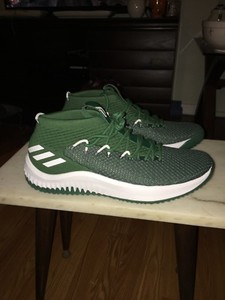 dame 4 green