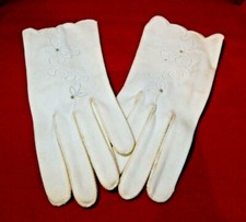 Vtg Ladies 'Wear Right' Cream Embroidery Cotton Size 7 Gloves Made in Germany