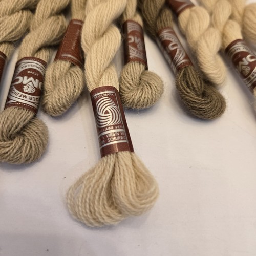 DMC Wool Embroidery Floss Broder Medicis Mixed Color 27.3yd Skein Lot of 12 - Picture 6 of 14