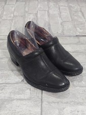 BOC BORN Size 8 Black Leather Slip-On Clogs Women  s Shoes Kinney