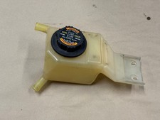 2003-2004 Ford Mustang Svt Cobra 4.6l Supercharged V8 Heat Exchanger Tank - Oem 2003-2004 Ford Mustang Svt Cobra 4.6l Supercharged V8 Heat Exchanger Tank - Oem