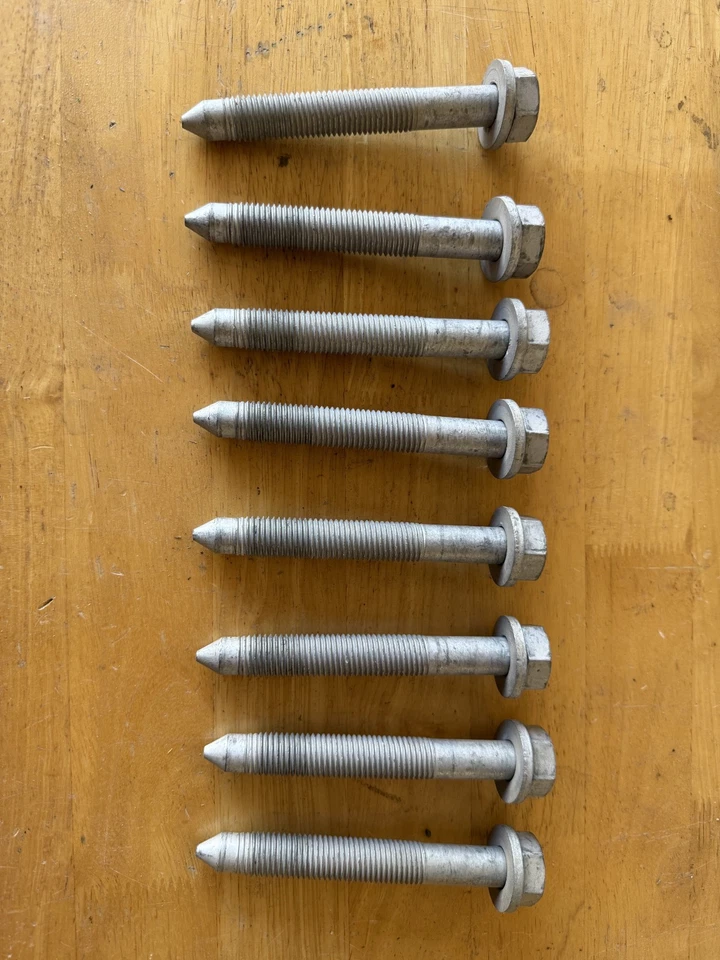 Dodge Ram 2500 3500 2019-2025 OEM camioneta pickup enganche de remolque receptor pernos de montaje Foto 3 de 3