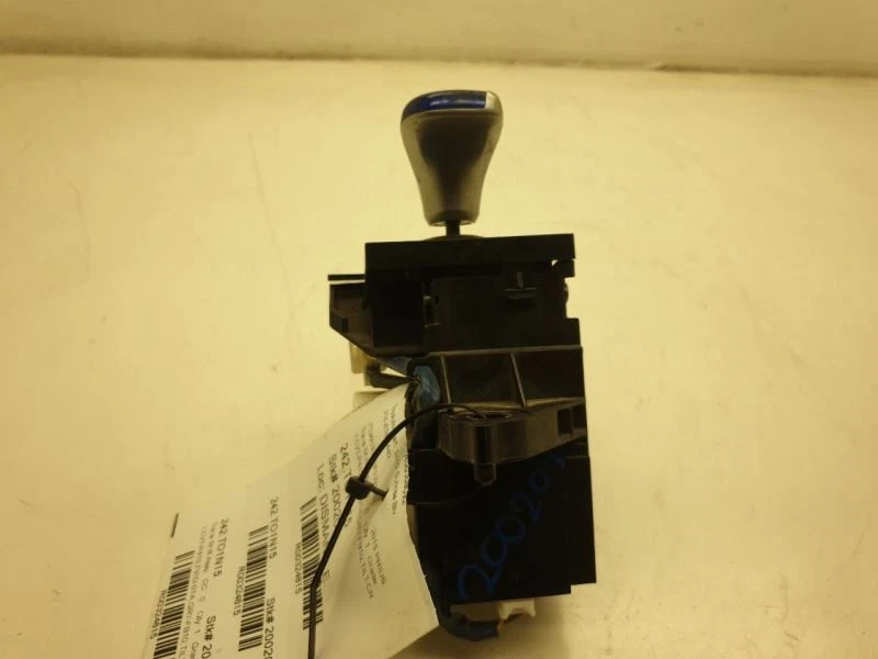 Toyota Prius II 2015 tracción delantera transmisión automática palanca de cambios conjunto  Foto 4 de 4