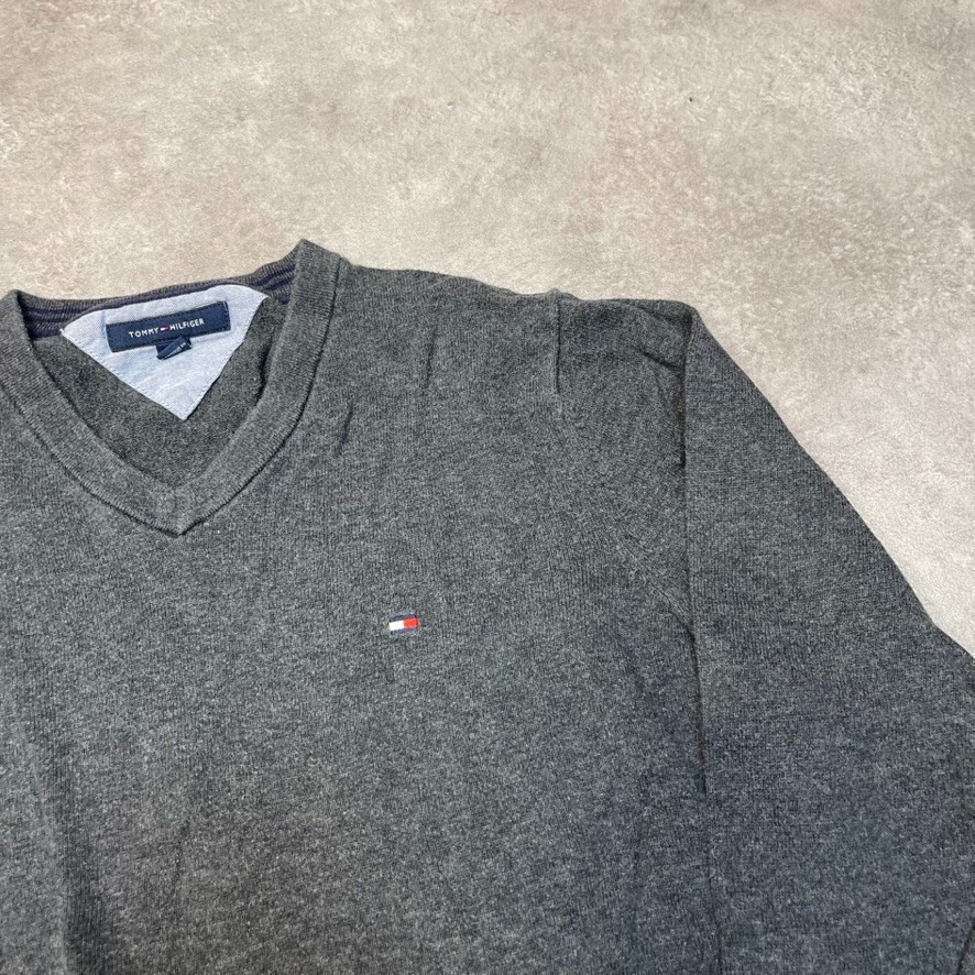Tommy Hilfiger Jumper Mens Knit V-Neck Knitted Sweater, Grey Medium image 2