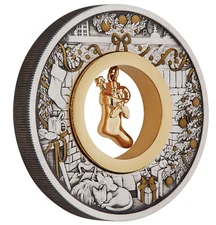 2023 CHRISTMAS $2 2oz Silver Antiqued Coin w/ 24k gold-plated stocking Insert