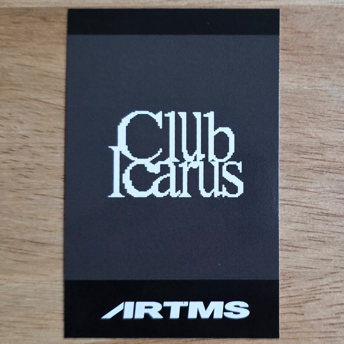 Kim Lip Official Apple Music POB Photocard Artms Club Icarus