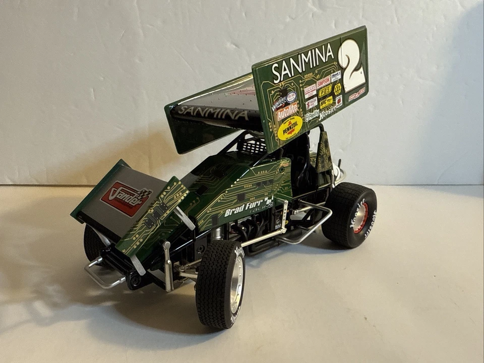 Литая модель автомобиля GMP 2002 Brad Furr No2 World of Outlaws Knoxville Sanmina Sprint масштаб 1:18 - Изображение 4 из 4