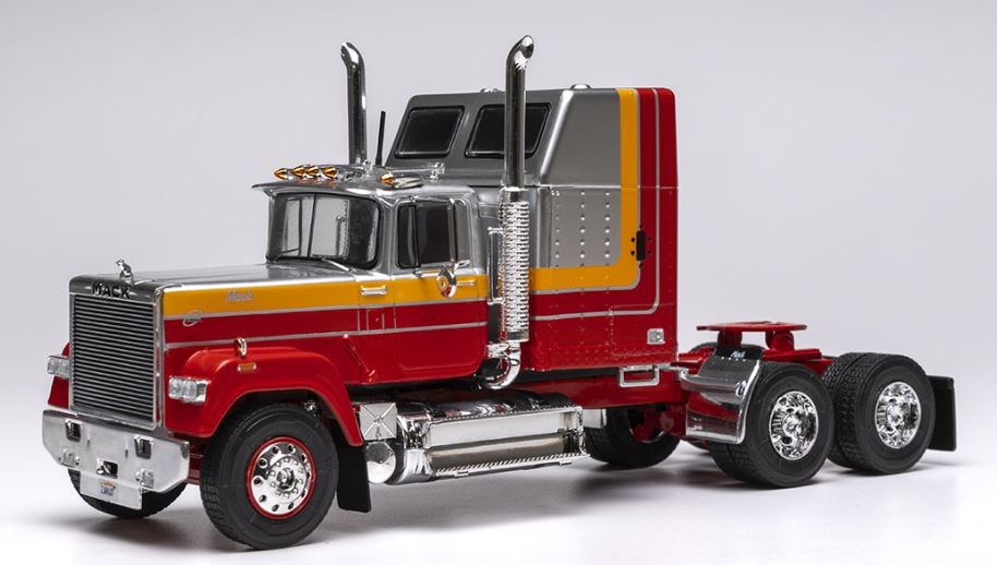 MACK Superliner Magnum 1985 IXOMODELS camion miniature gris rouge idée cadeau collectionneur