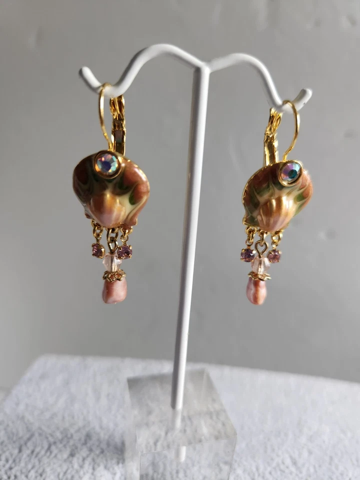 Pendientes Kirks Folly Rosa Concha Estrás Esmalte Palanca 1 1/2" Foto 2 de 4