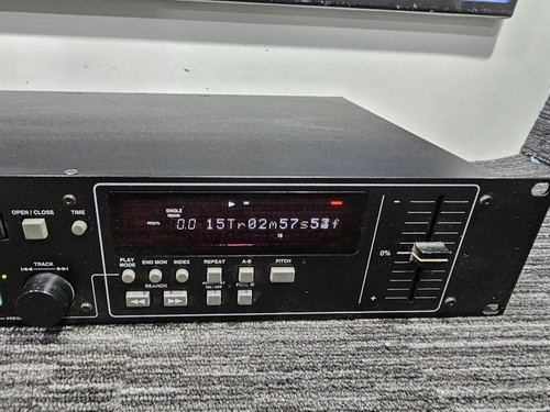 K658 Denon DN-C630 Broadcast CD Player XLR Ausgänge symmetrisch Analog Audio XLR - Bild 6 von 15