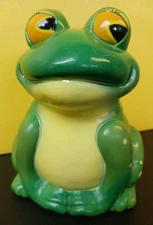 Frog Bank Vintage Plastic Coin Bank JSNY