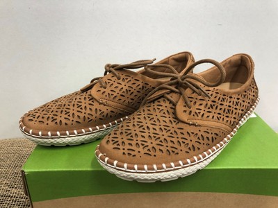 earth shoes pax