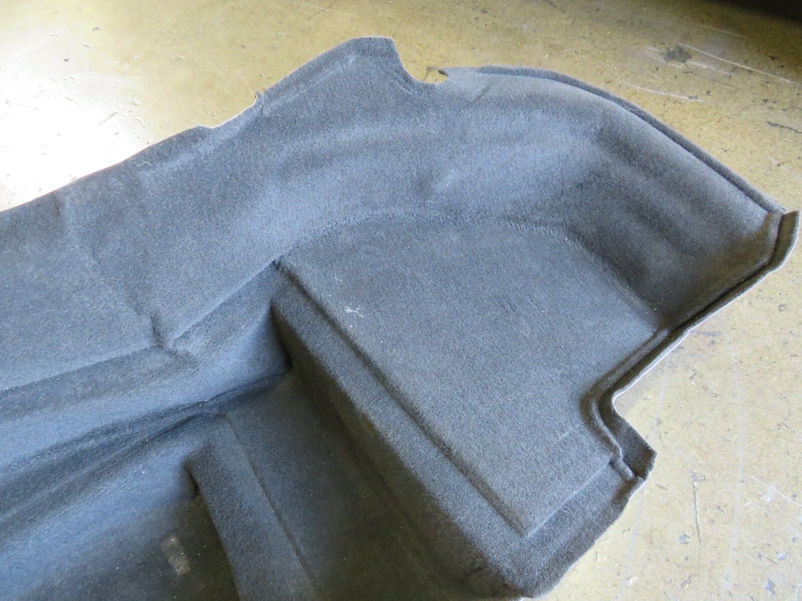 Ferrari 612 Scaglietti, Trunk Carpet Tub, Used, P/N 66970100