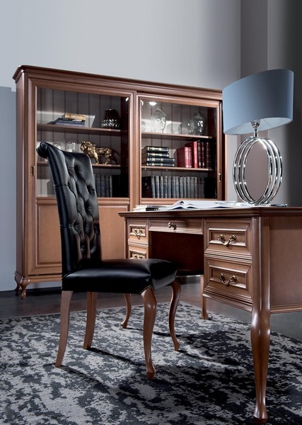 Klassischer Schreibtisch Mit Sessel Luxus BüRo Einrichtung Holz MöBel-image