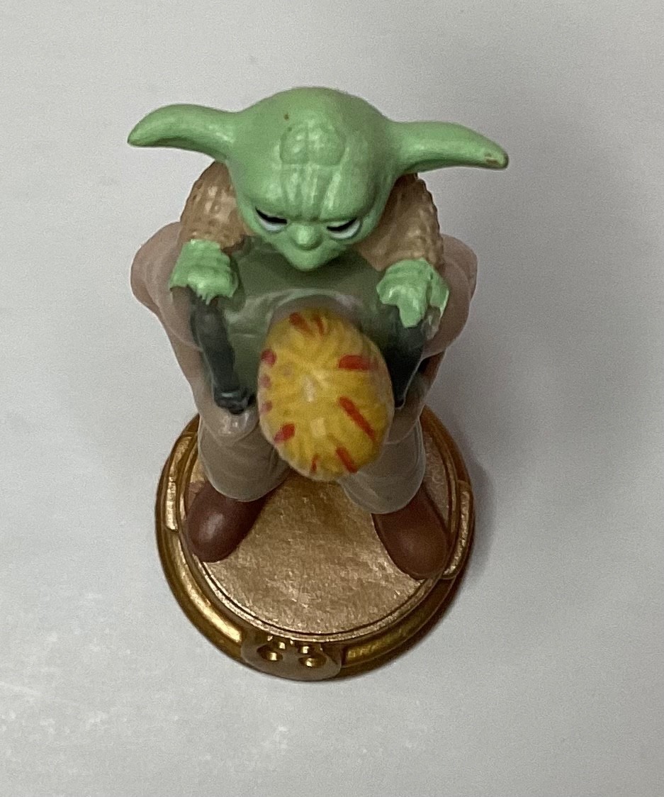 STAR WARS REBEL ALLIANCE LUKE SKYWALKER YODA KNIGHT CHESS PIECE- LUCASFILM LTD.