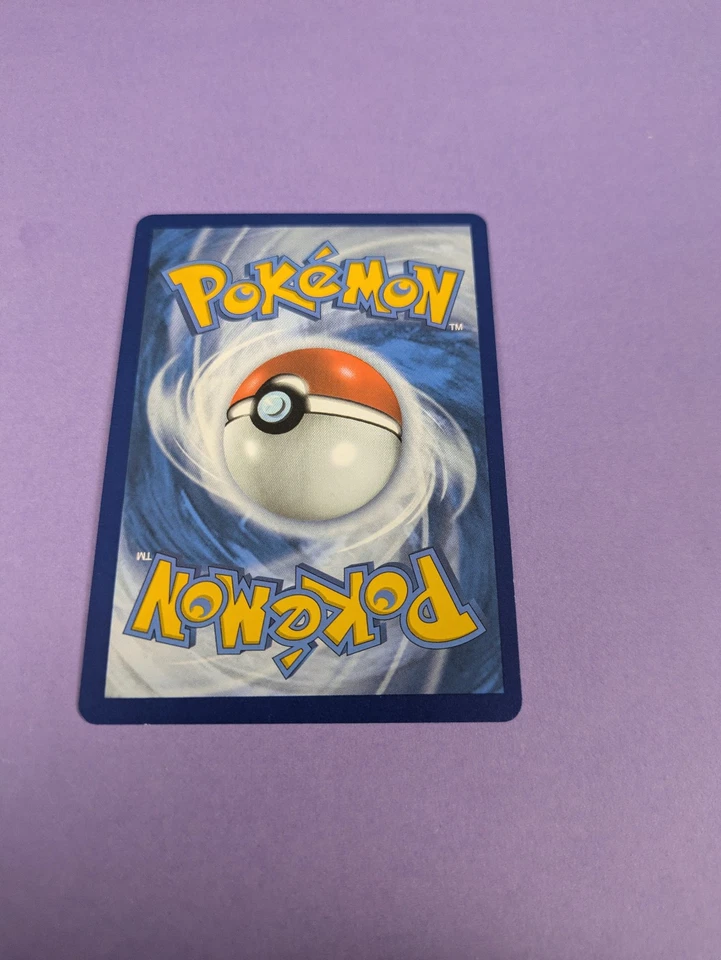 Pikachu V-UNION - SWSH141 - Promo Sword & Shield Promos - Pokemon Card - NM - Image 2 of 3