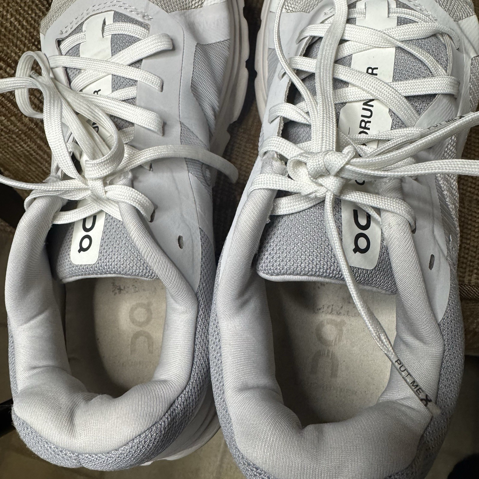 On Cloud SWISS ENGINEERING Cloudrunner 56.99008 W… - image 7