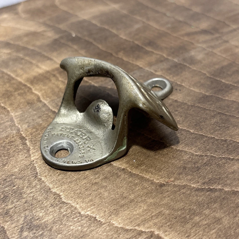 Abridor de tapa de botella de montaje en pared vintage Coca-Cola STARR "X" Brown Co Hecho en EE. UU. Coca-Cola Foto 4 de 4